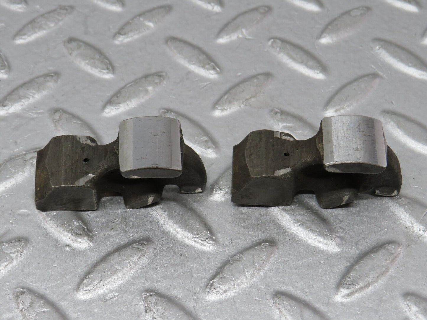 35642 Mercedes-Benz R107 280SL Valve Rocker Arm With Spring And Tappet