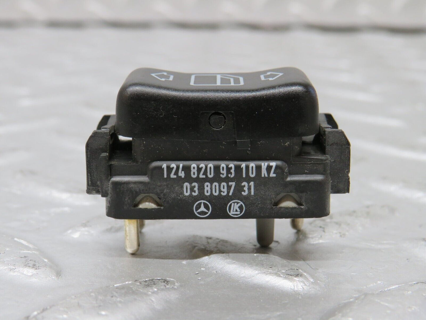 37994 Mercedes-Benz A124 320E Cabriolet Electric Window Switch Frame Left 1408210065 1248209310