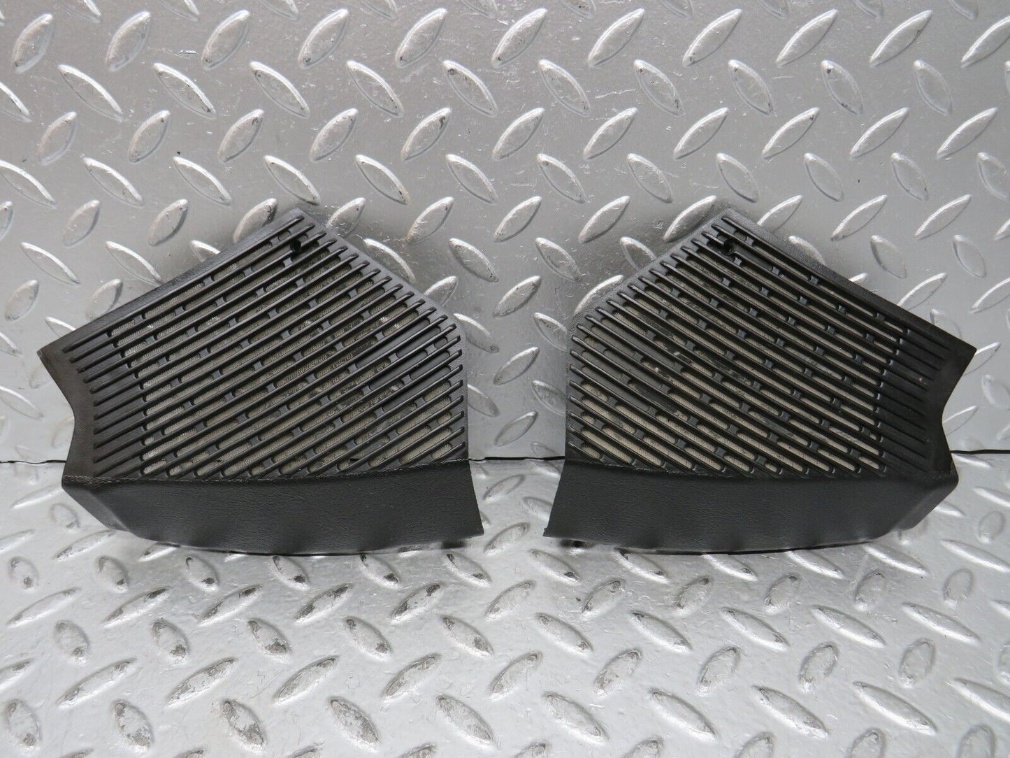 28599 Mercedes-Benz W123 240D Dashboard Speaker Covers 1236802707 1236802807
