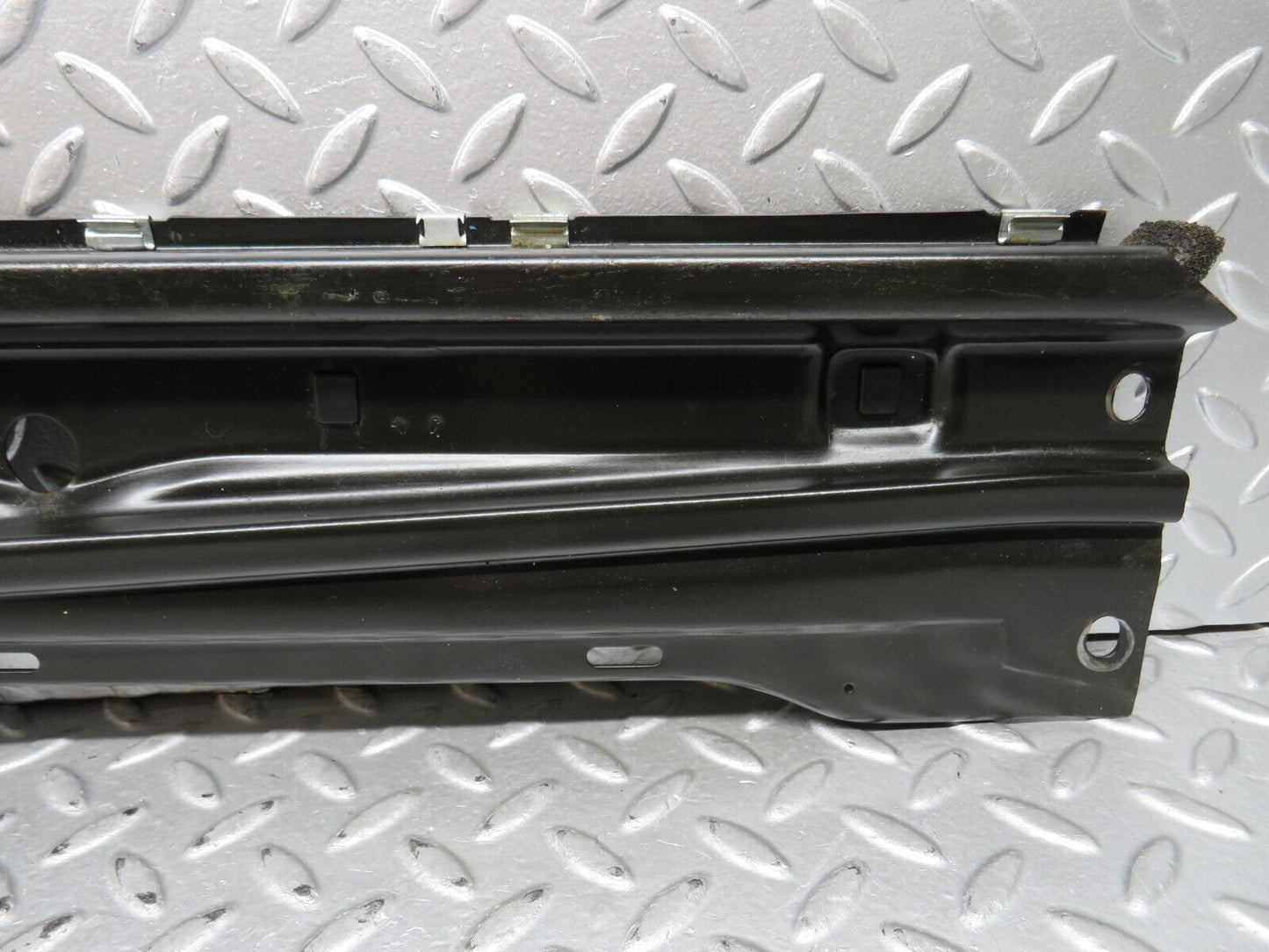 28989 Mercedes-Benz C124 320CE Coupe Rear Window Channel Support Right Side