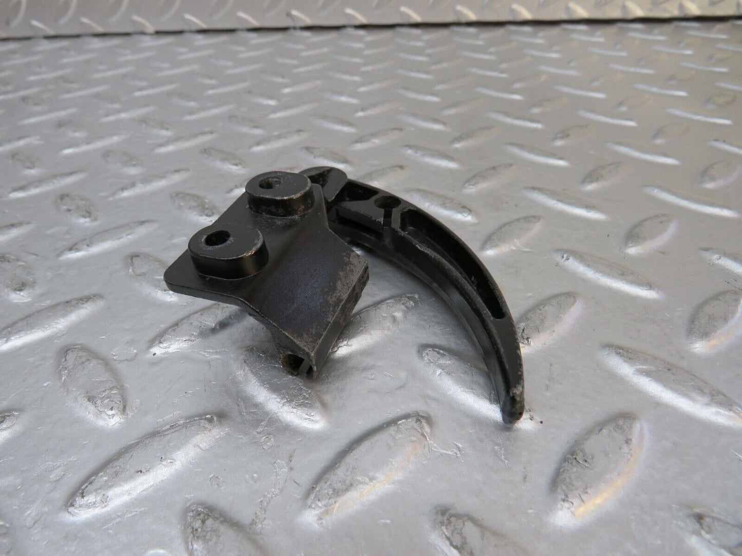 29832 Mercedes-Benz W123 230E Hood Opener Bonnet Opener Release