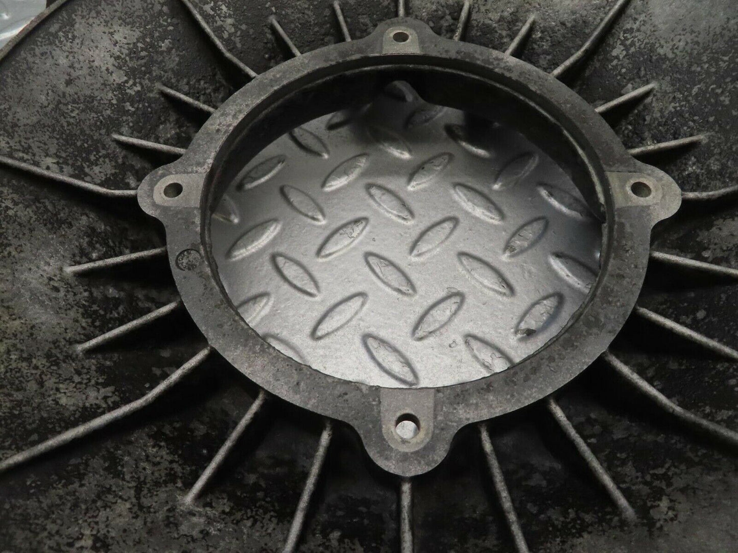 11779 Mercedes-Benz R107 450SL Engine Cooling Fan