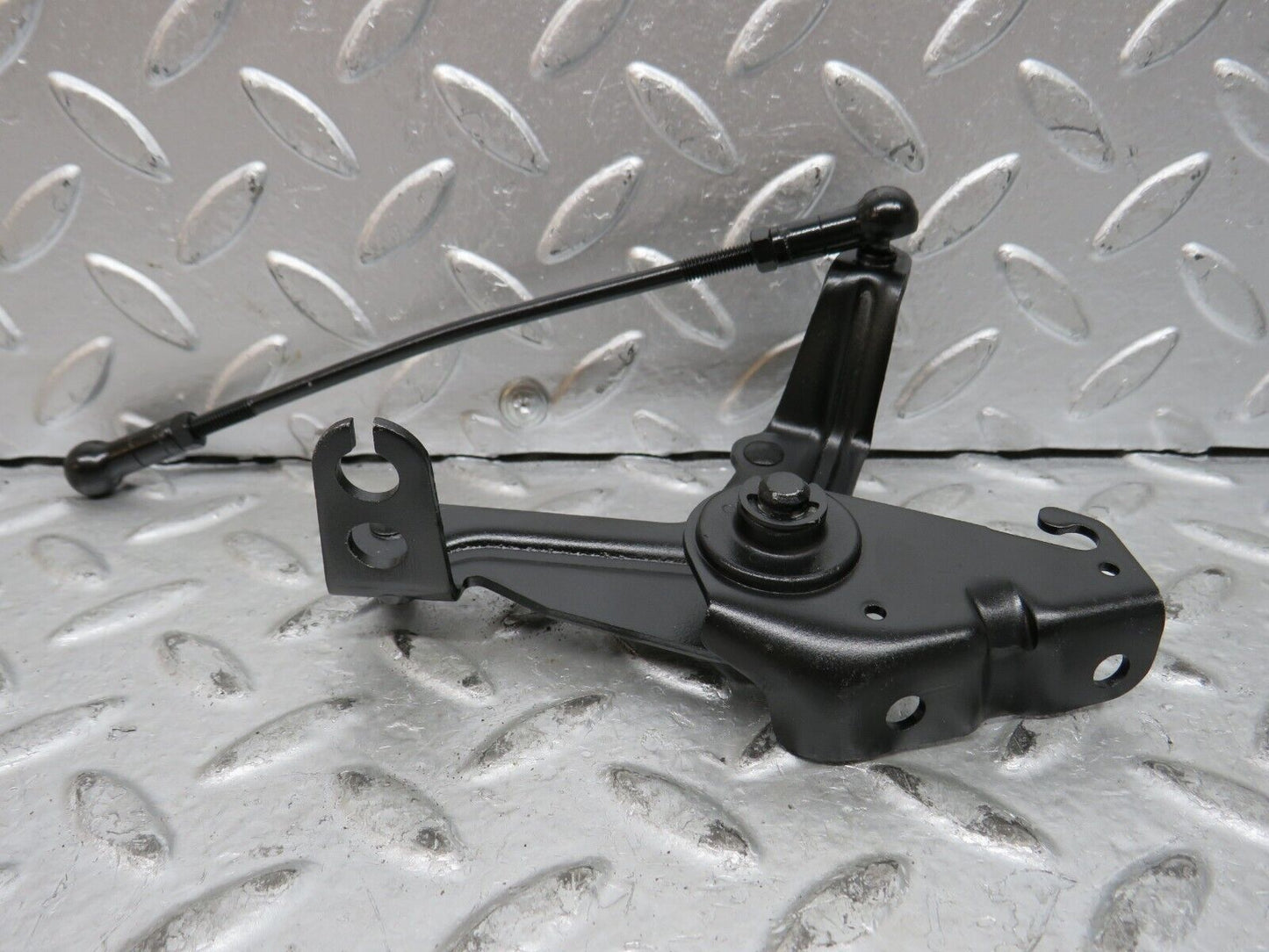 28459 Mercedes-Benz S123 240D Wagon Throttle Linkage