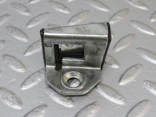 33374 Mercedes-Benz W202 C180 Door Lock Latch