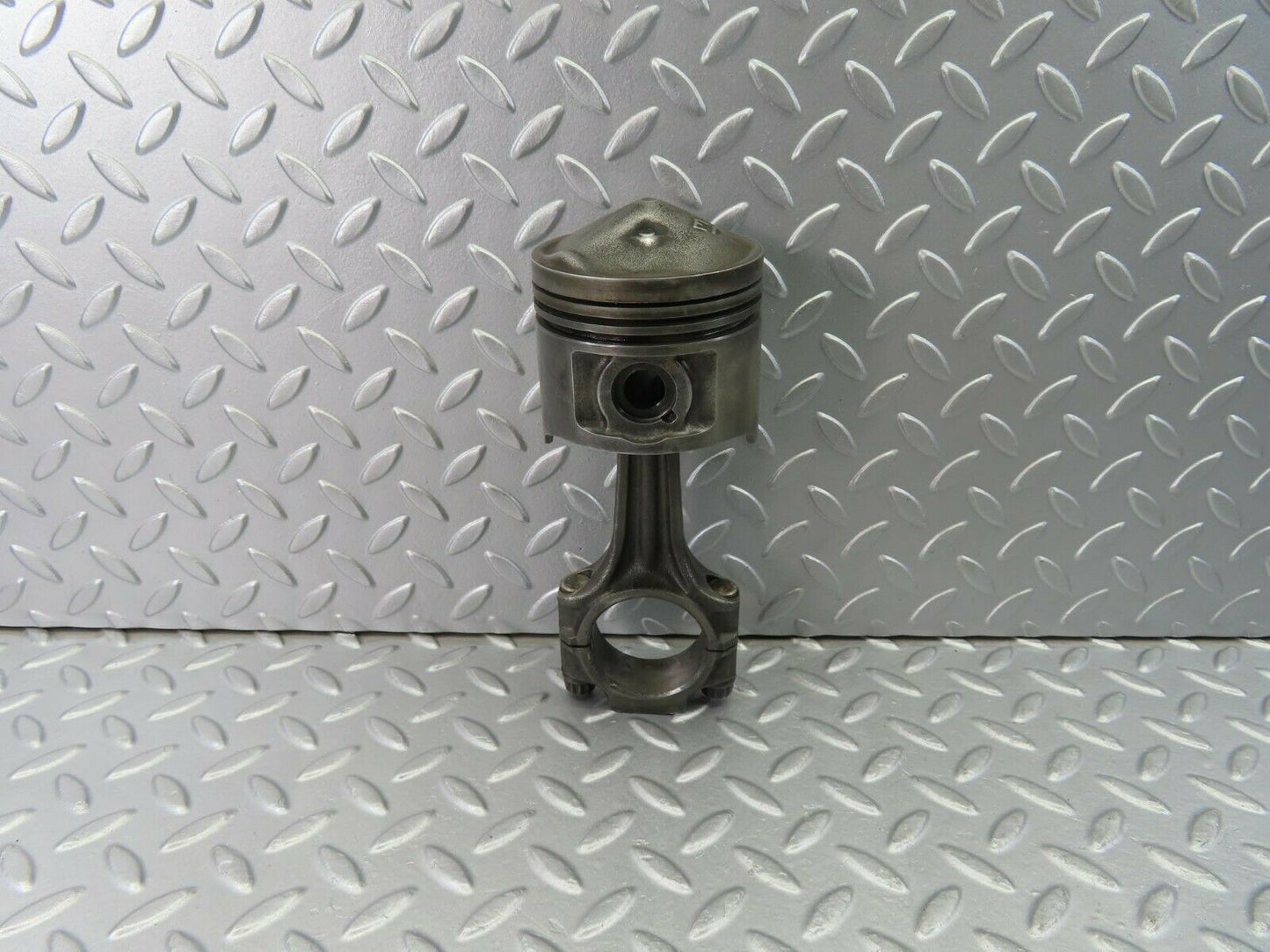 9886 Mercedes-Benz C123 280CE Coupe Piston With Connecting Rod 86.976 mm