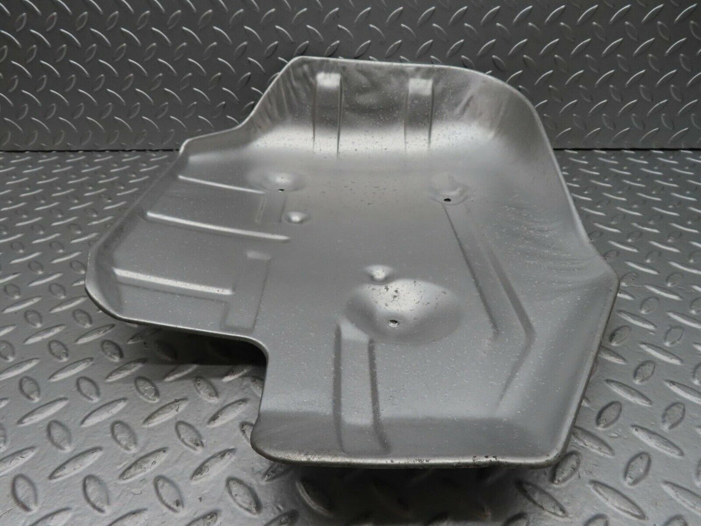 15151 Mercedes-Benz W140 S320 Exhaust Heat Shield