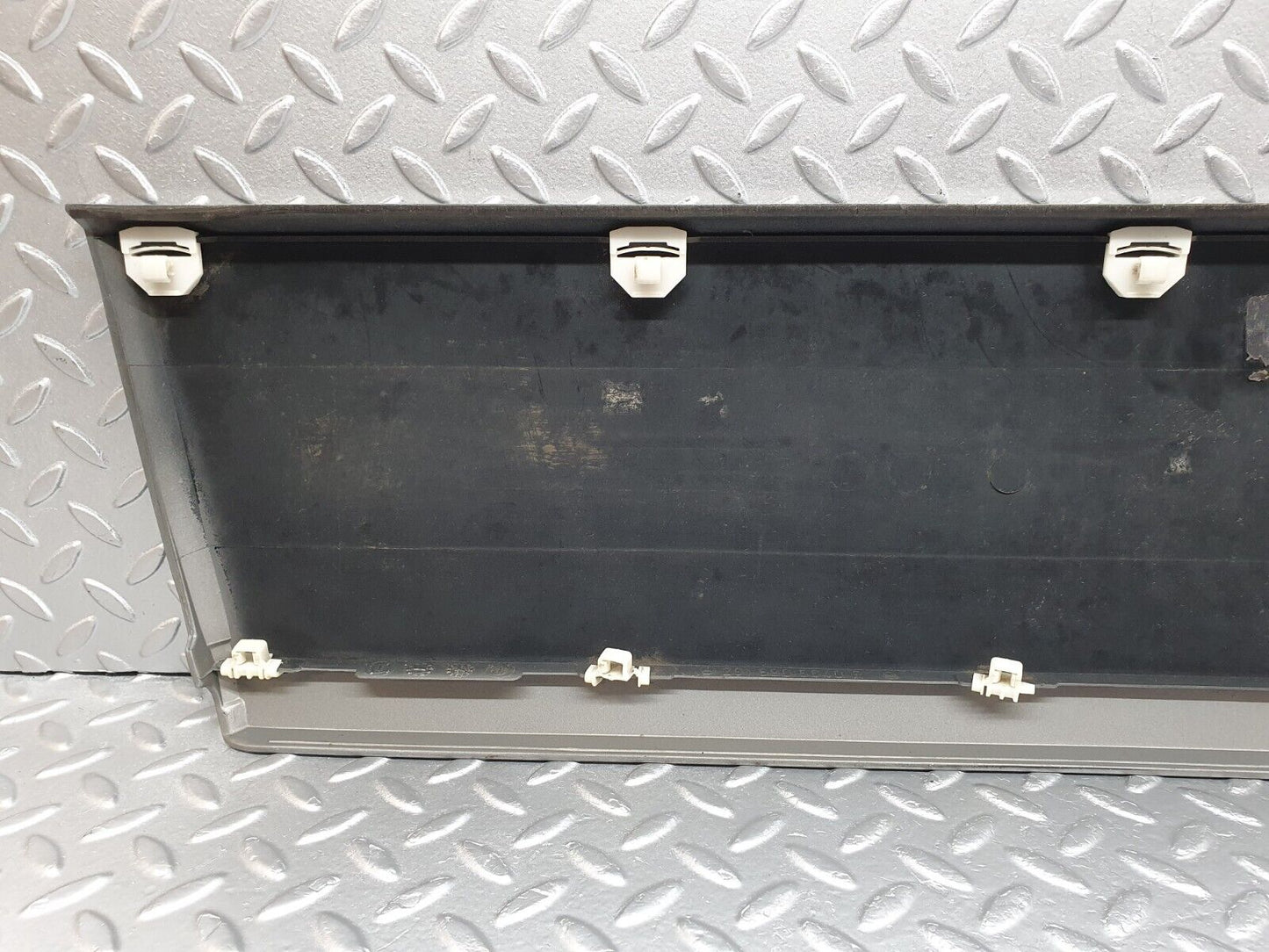 42875 Mercedes-Benz W201 190 Front Right Door Moulding Trim 2016905640