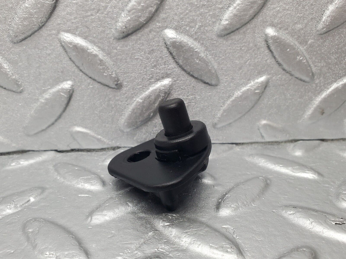 46923 Mercedes-Benz R129 320SL Coupe Trunk Boot Light Switch 1296900011