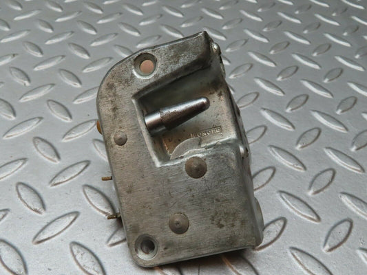 4766 Mercedes-Benz W114 280CE Coupe Left Door Lock Mechanism