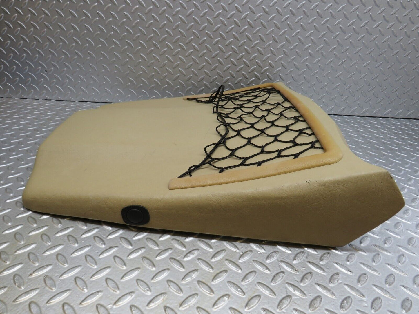 37069 Mercedes-Benz C126 420SEC Coupe Front Left Seat Rear Cover Beige