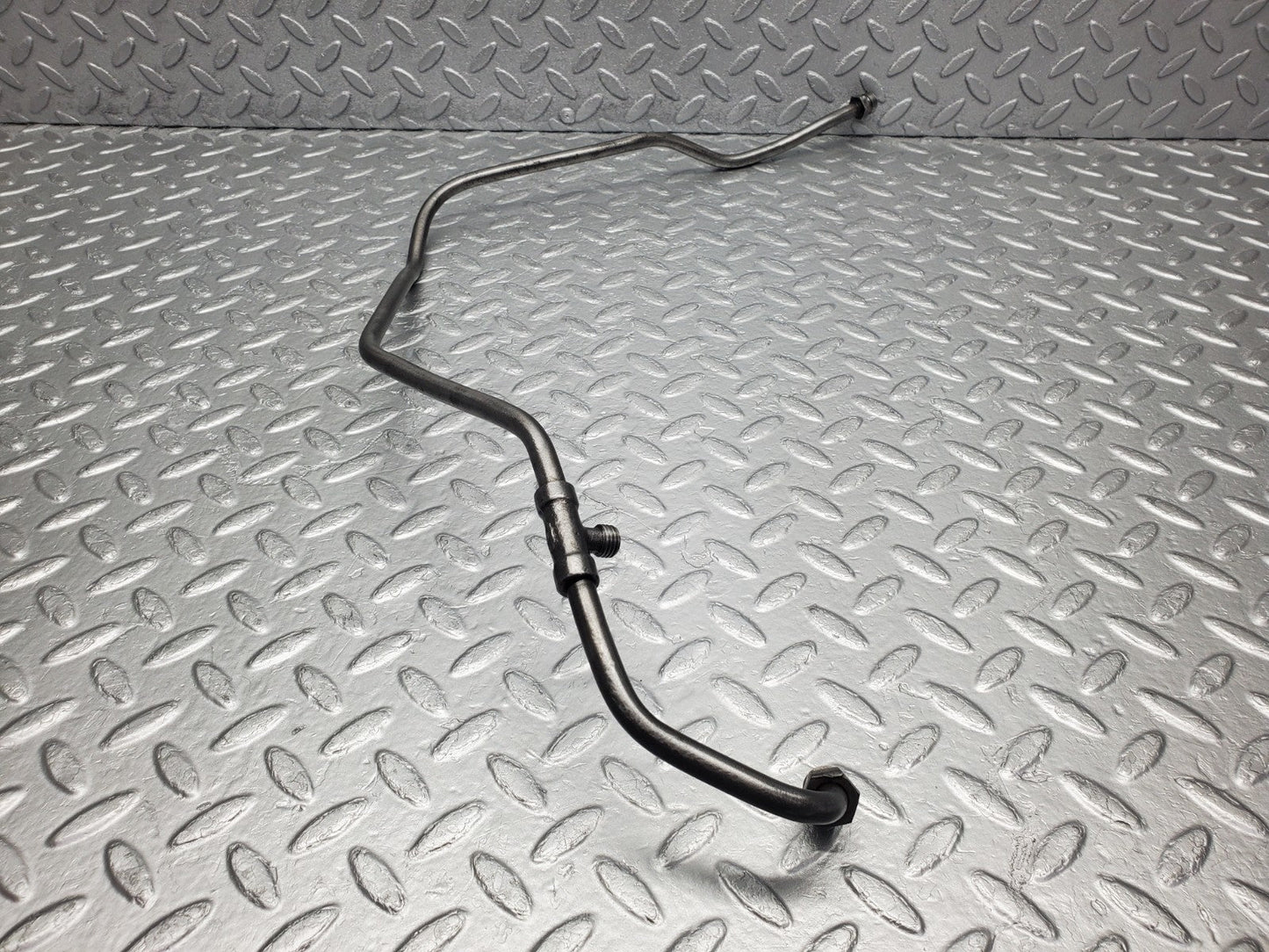 W112 throttle body hose pipe used OEM