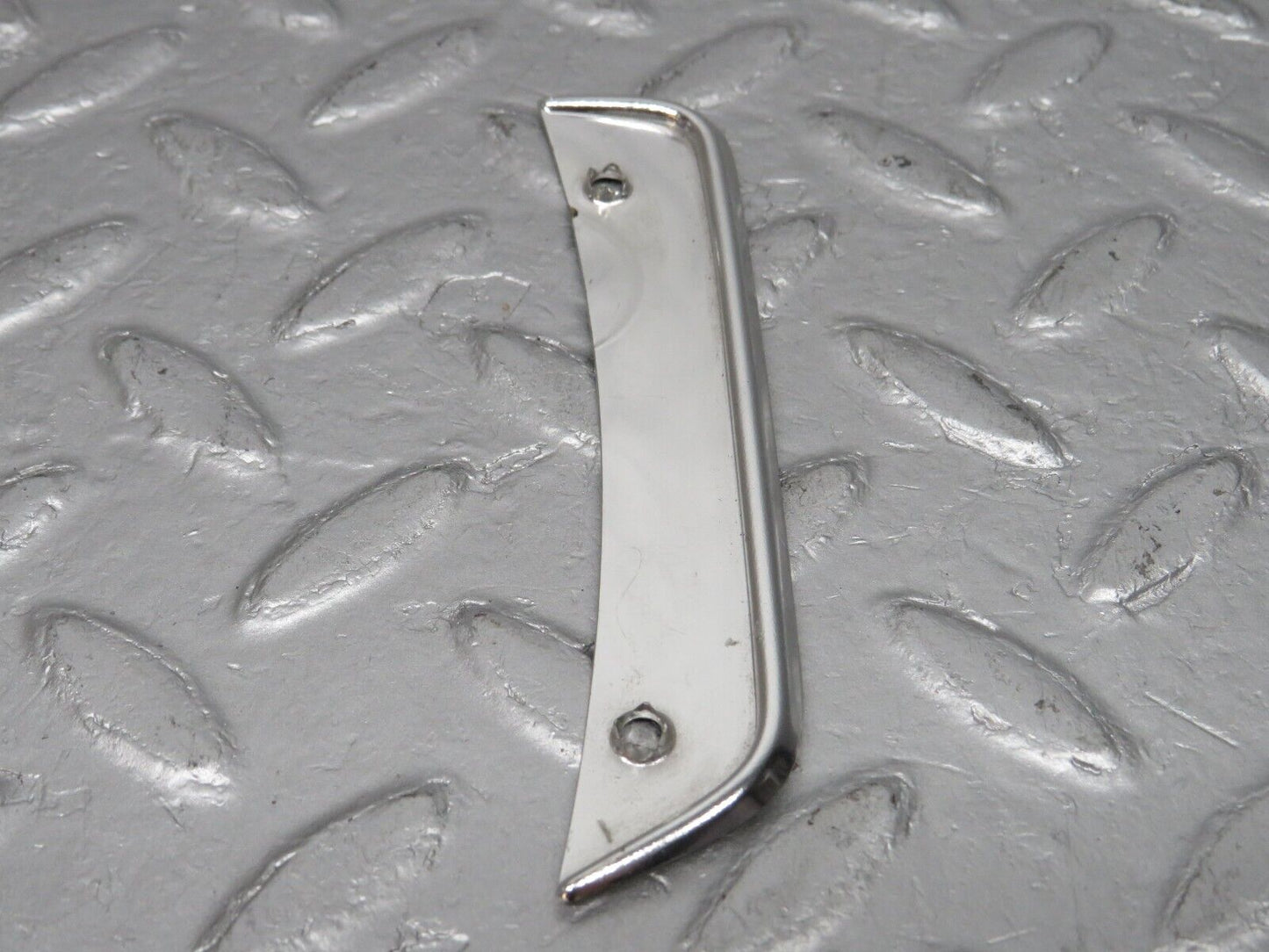 40168 Mercedes-Benz R107 350SL Coupe Door Handle Chrome Trim