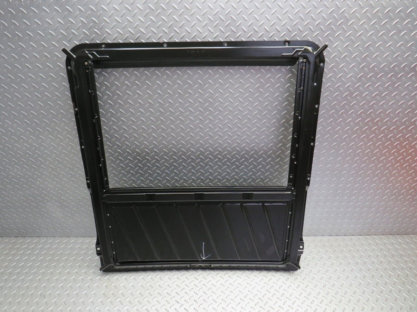 31708 Mercedes-Benz W201 190LE Power Sunroof Frame