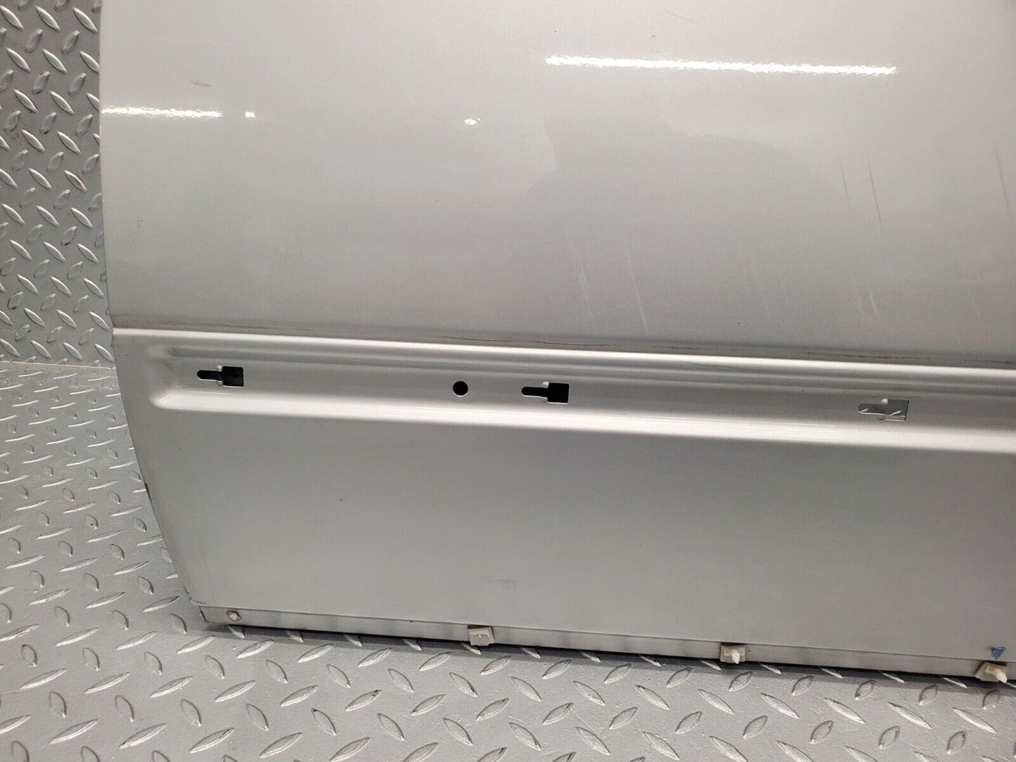 46122 Mercedes-Benz W124 Front Left Door