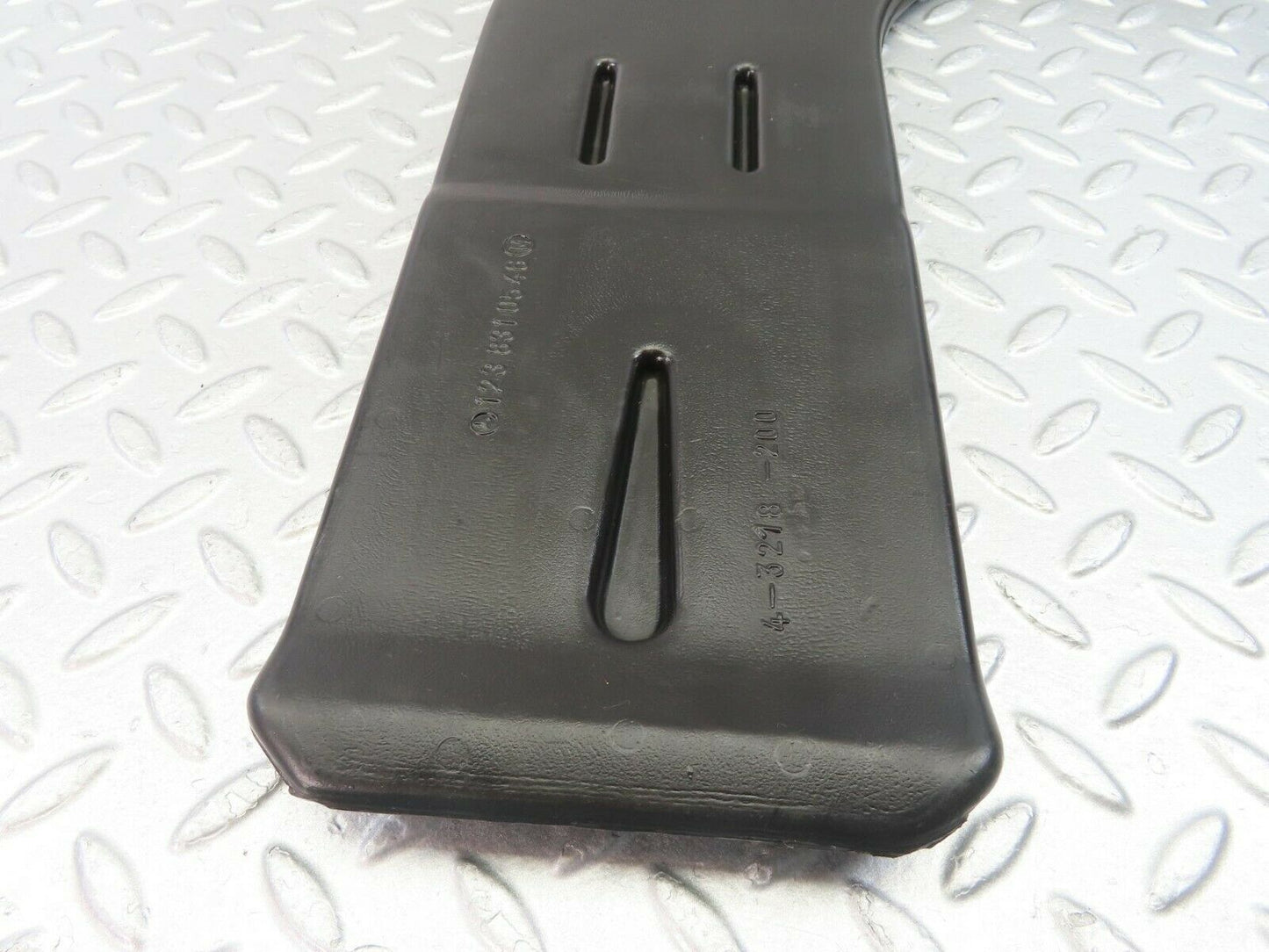 10702 Mercedes-Benz W123 230E Air Duct Heater Ventilation Left 1238310546