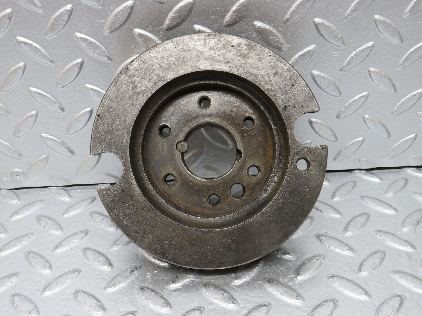 31057 Mercedes-Benz W123 200D Crankshaft Vibration Damper Pulley 6150311007