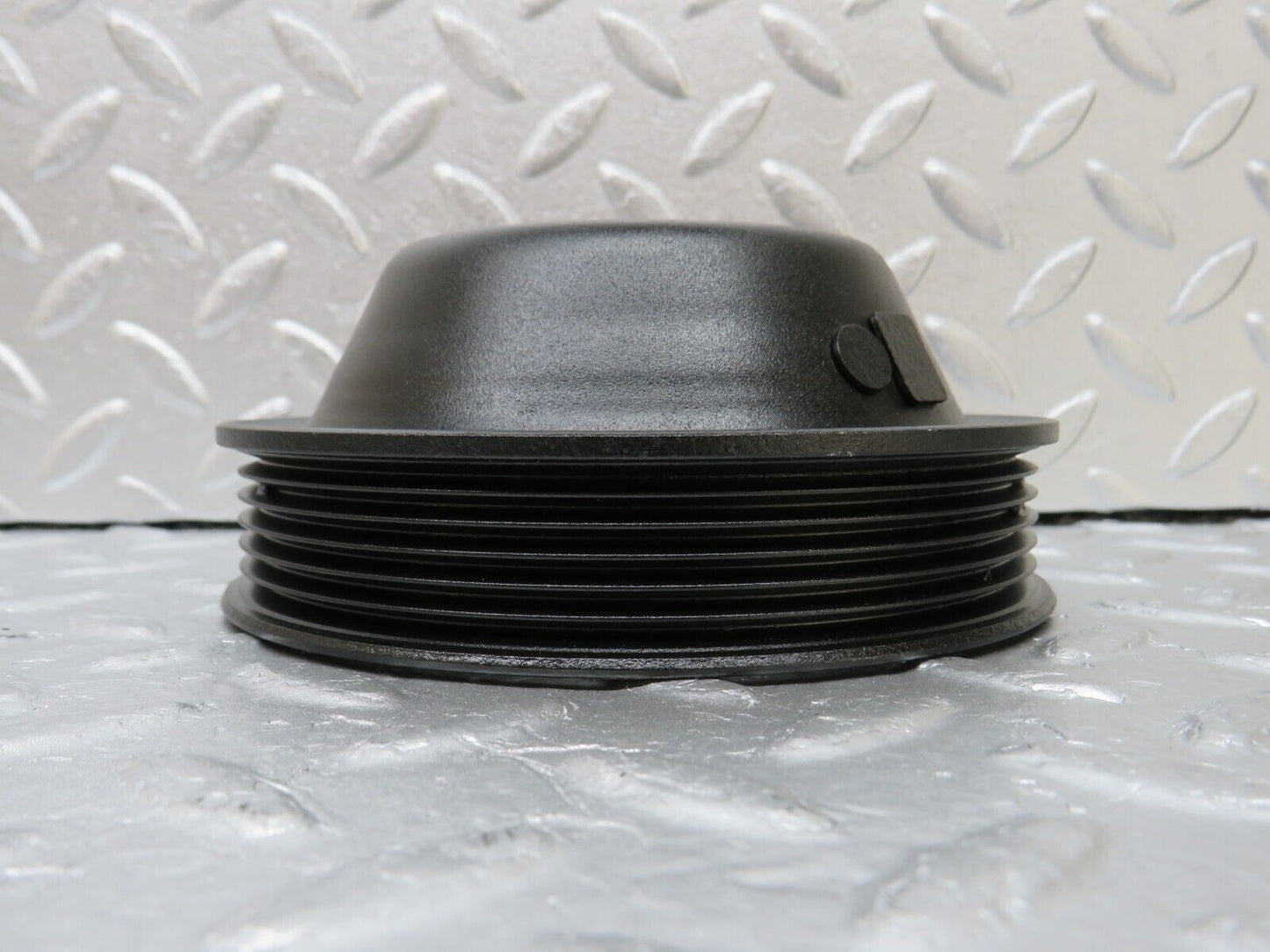 34681 Mercedes-Benz W124 260E Water Pump Pulley 1264600379