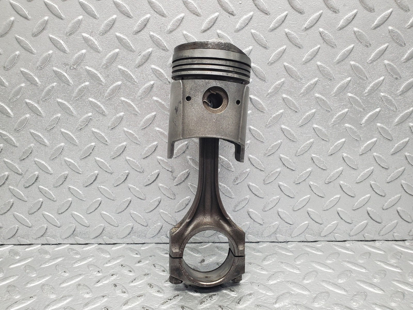 W112 piston and connecting rod used OEM