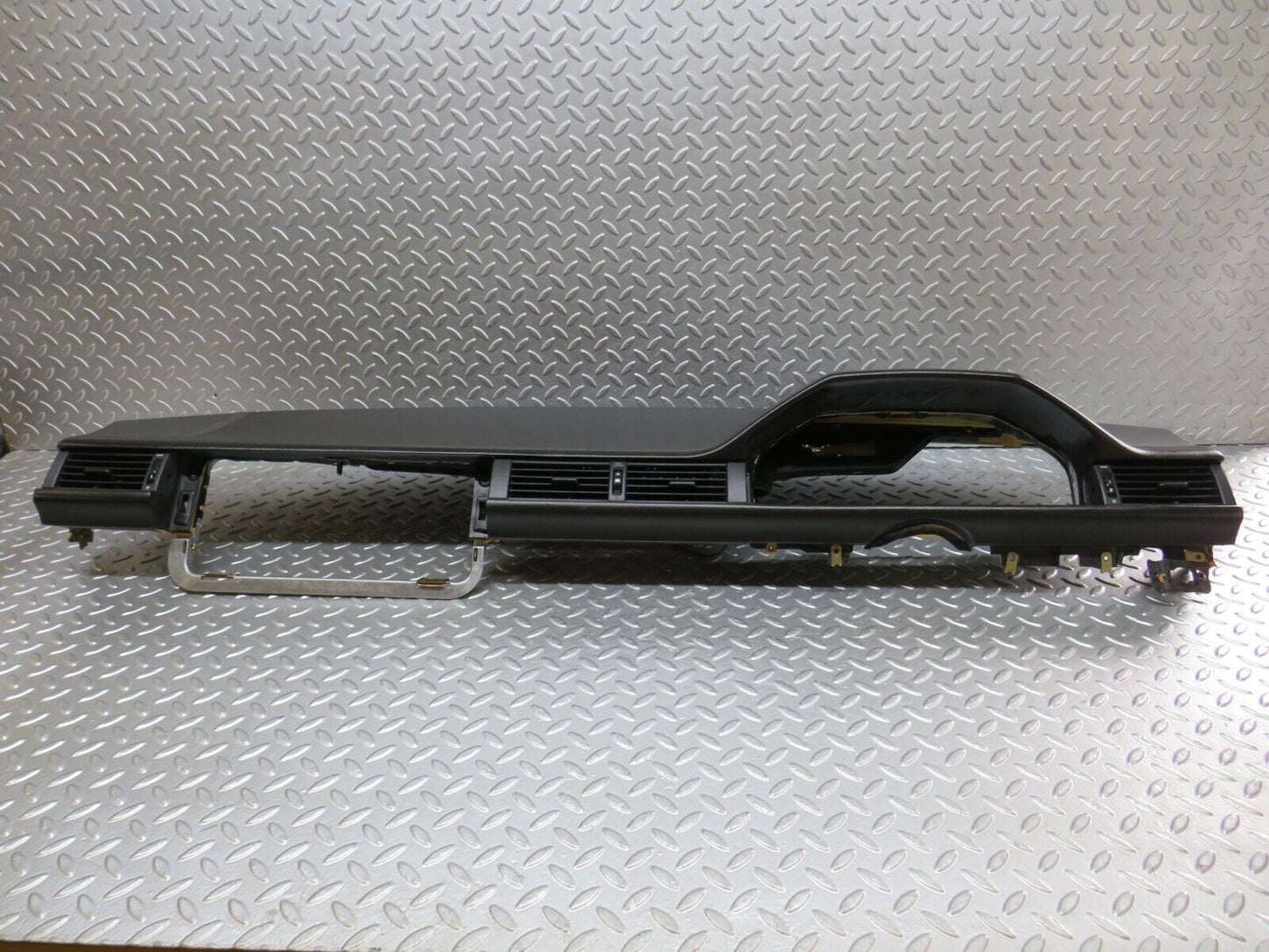 34032 Mercedes-Benz W124 260E Dashboard Brown