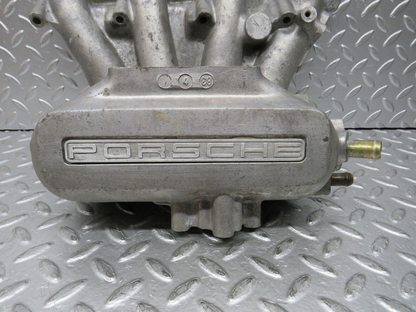 30150 Porsche 924 Intake Manifold 477133221