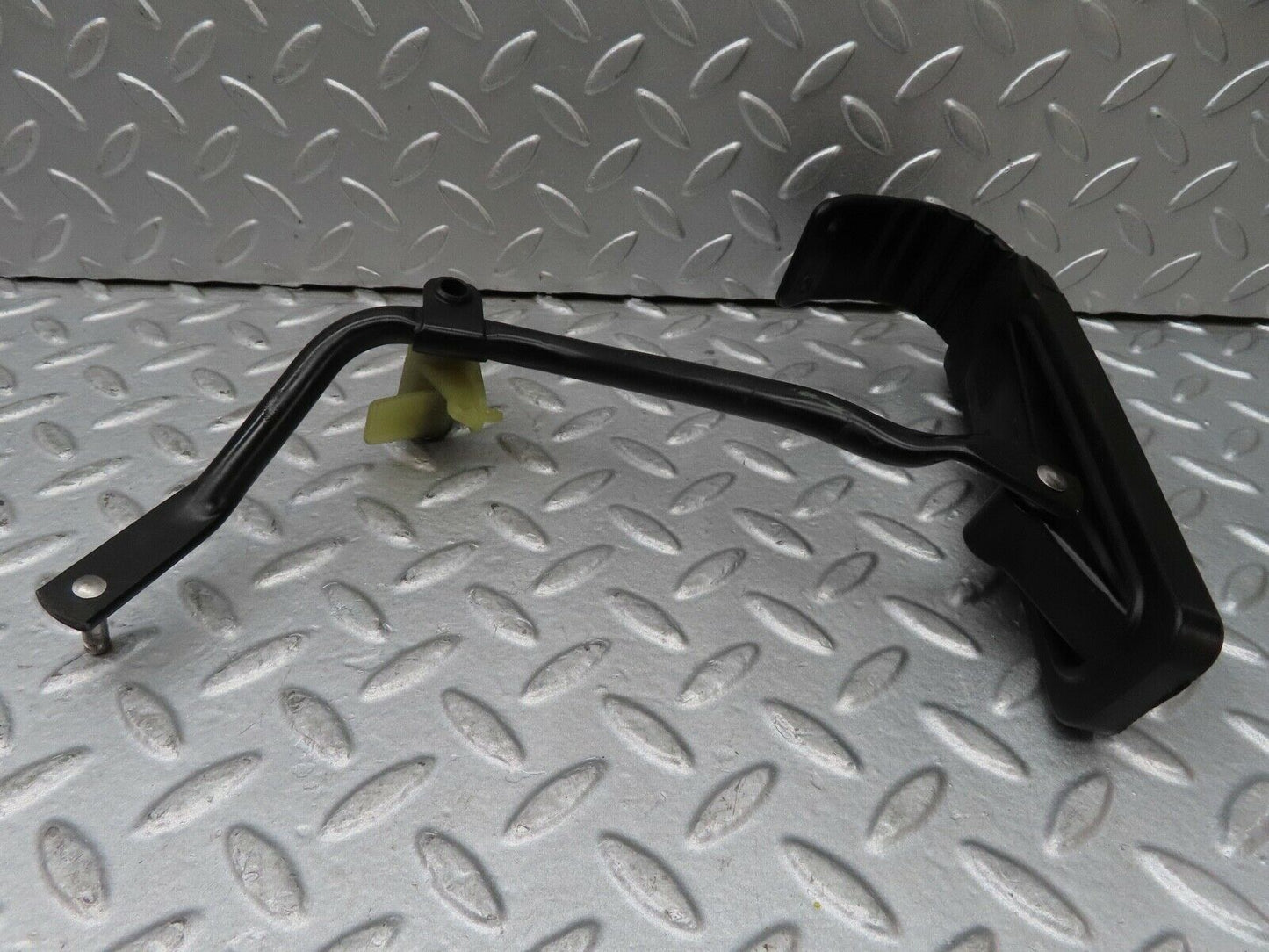 17225 Mercedes-Benz R129 300SL Coupe Accelerator Pedal With Linkage