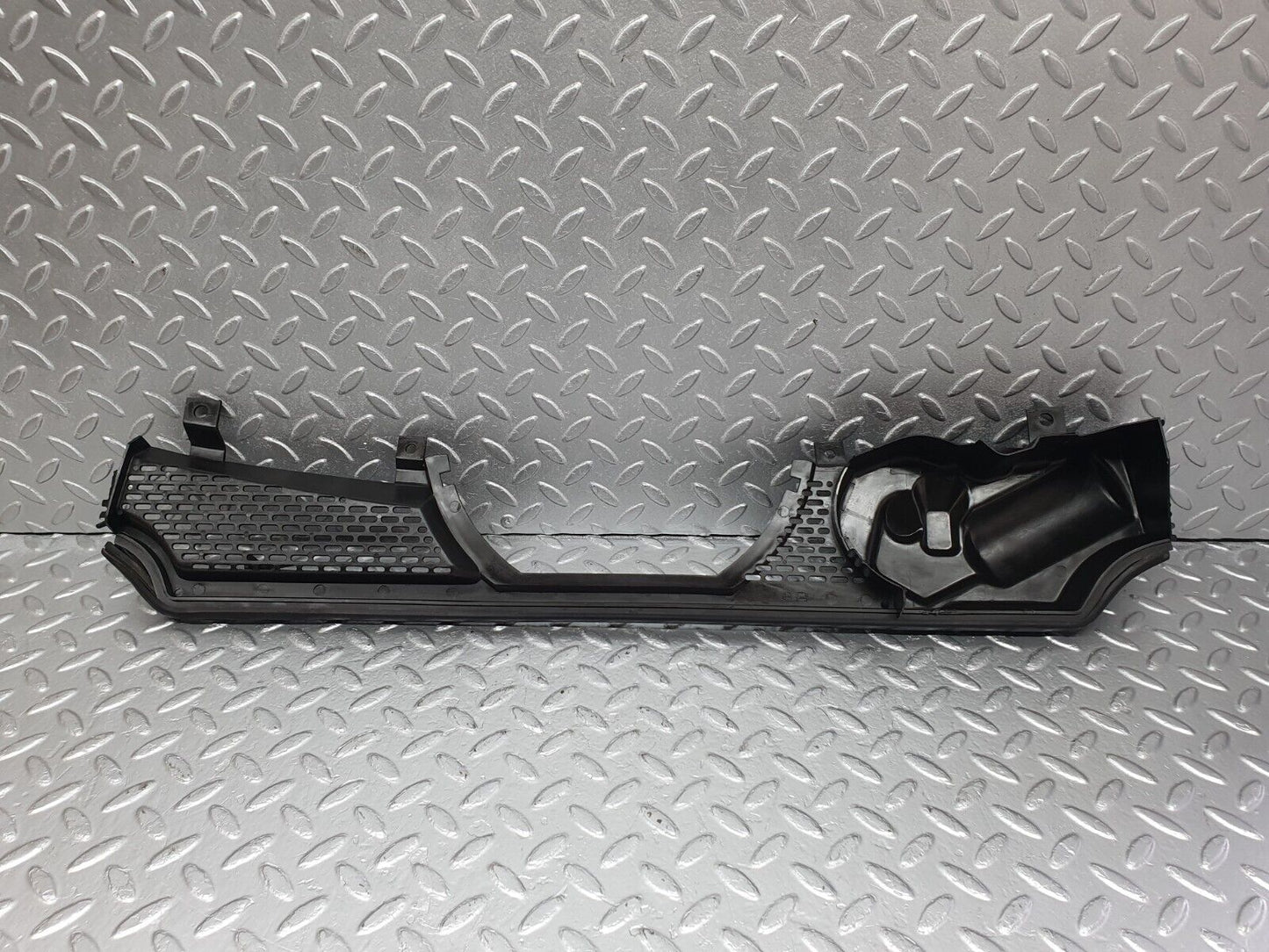42589 Mercedes-Benz R129 320SL Coupe Windscreen Wiper Motor Cover Panel