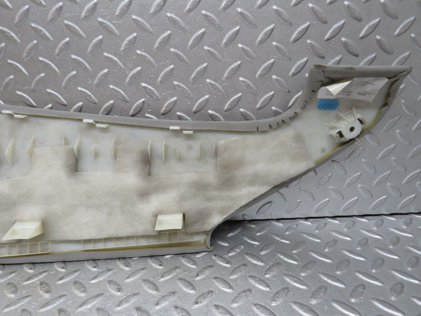 35208 Mercedes-Benz W221 C Pillar Interior Trim Left Side 2216903925