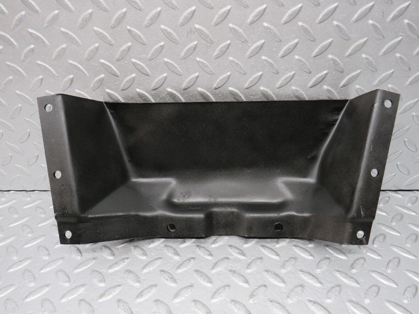 39227 Mercedes-Benz R107 500SL Coupe Gearbox Mount Support Bracket