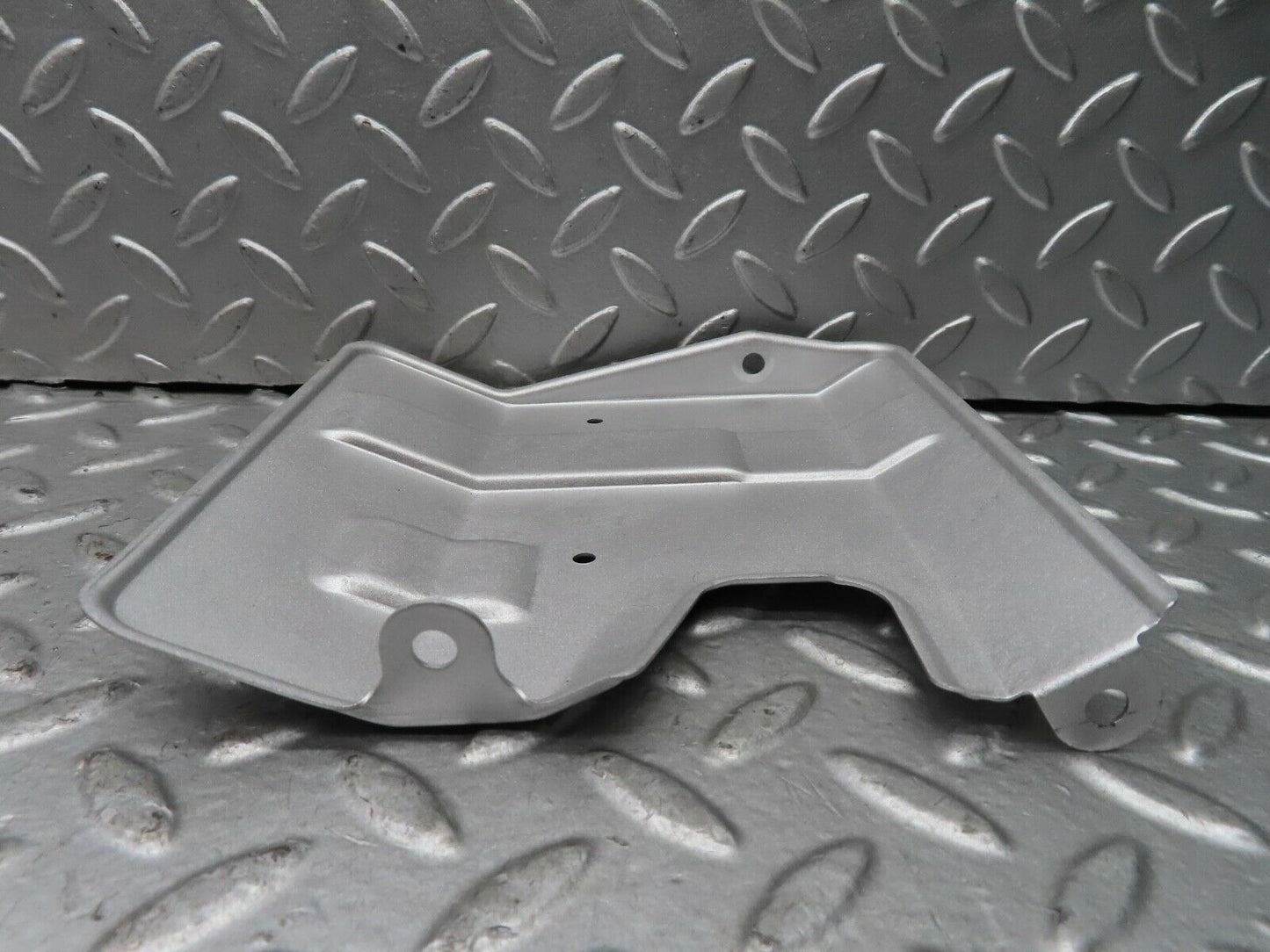 19695 Mercedes-Benz C140 CL420 Coupe Heat Shield