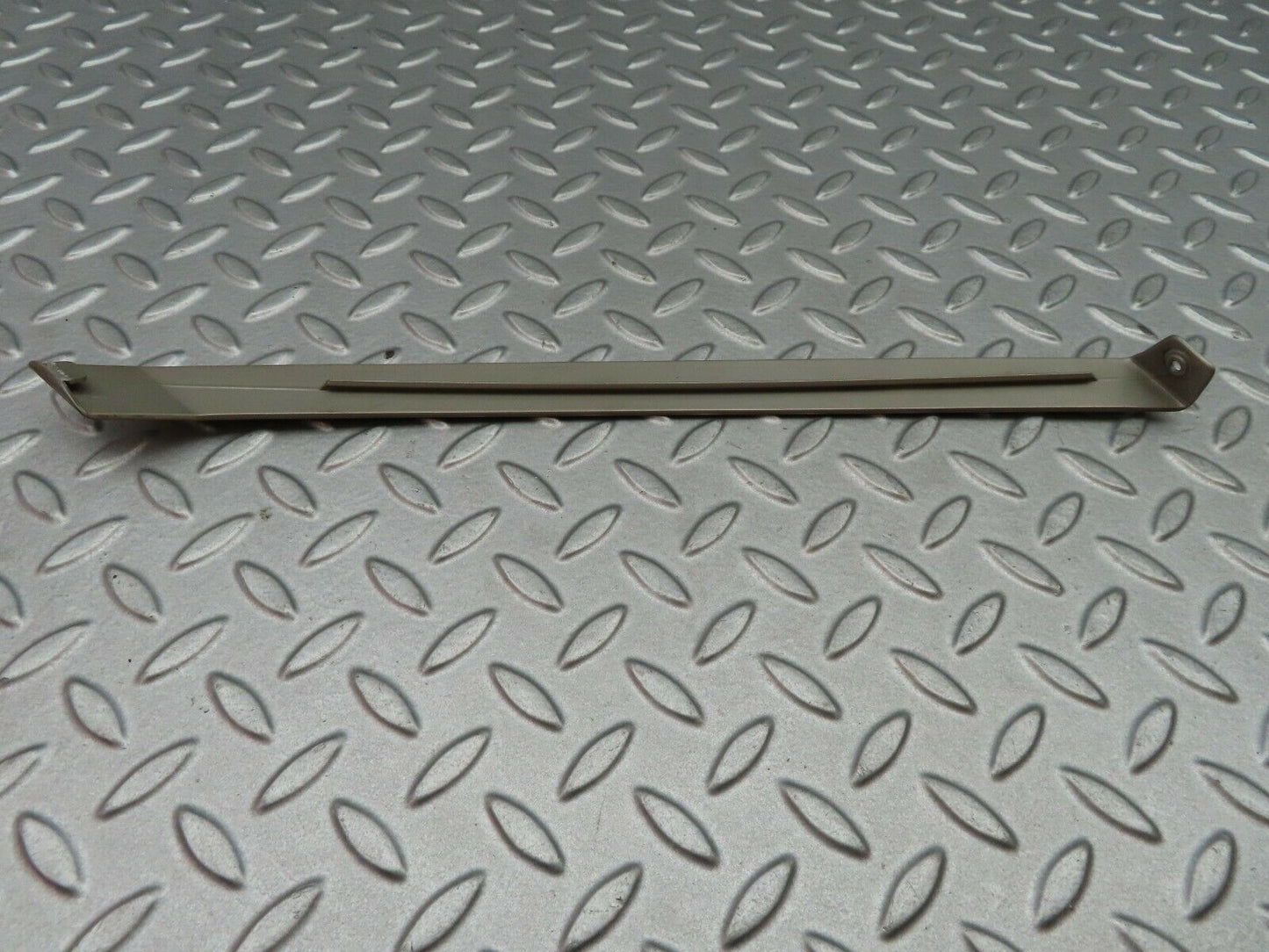 5577 Mercedes-Benz W124 230E C Pillar Exterior Trim Right Side