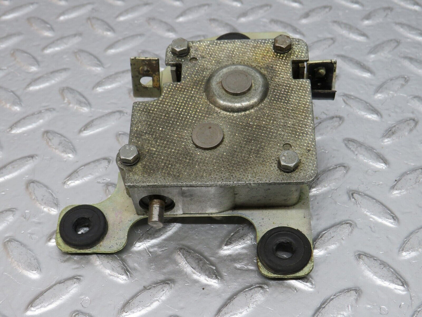 32253 Mercedes-Benz C107 350SLC Coupe Power Sunroof Mechanism