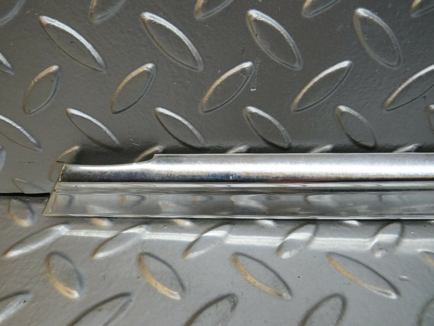 24543 Mercedes-Benz W108 Front Left Door Chrome Moulding Trim