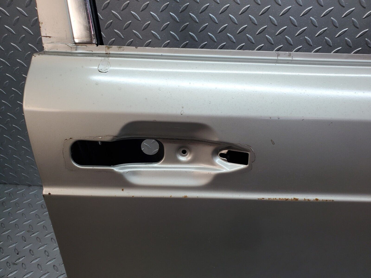 45991 Mercedes-Benz W126 420SE Front Right Door