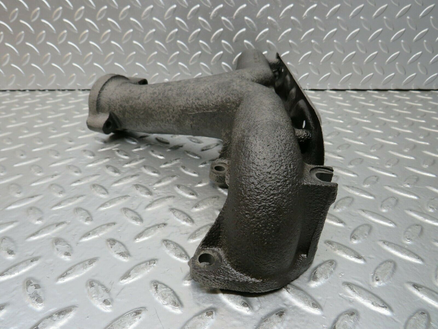 23403 Mercedes-Benz W116 350SE Exhaust Manifold Right Side 1161422201