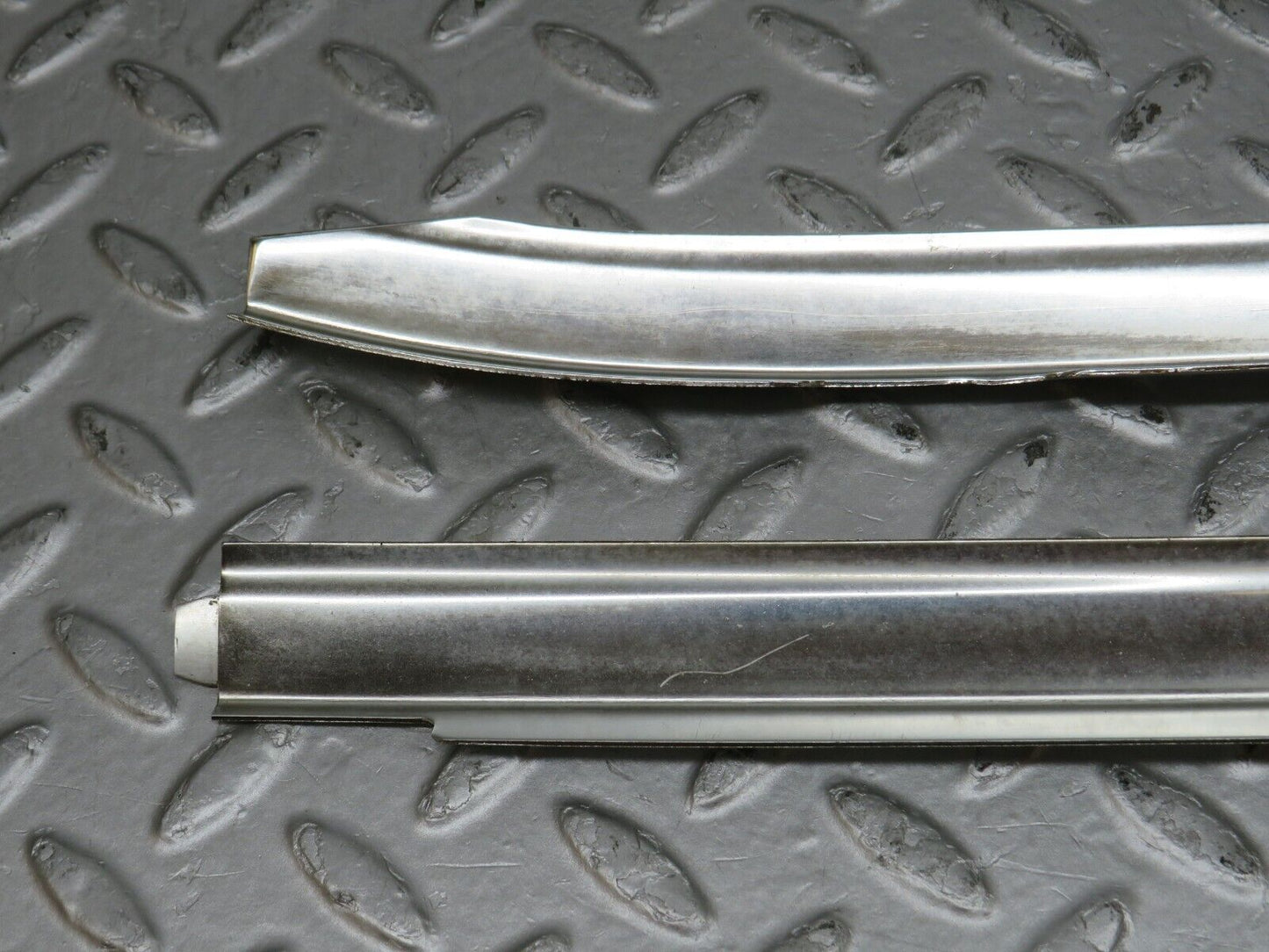 36310 Mercedes-Benz W126 420SE A Pillar Chrome Cover Trim Pair