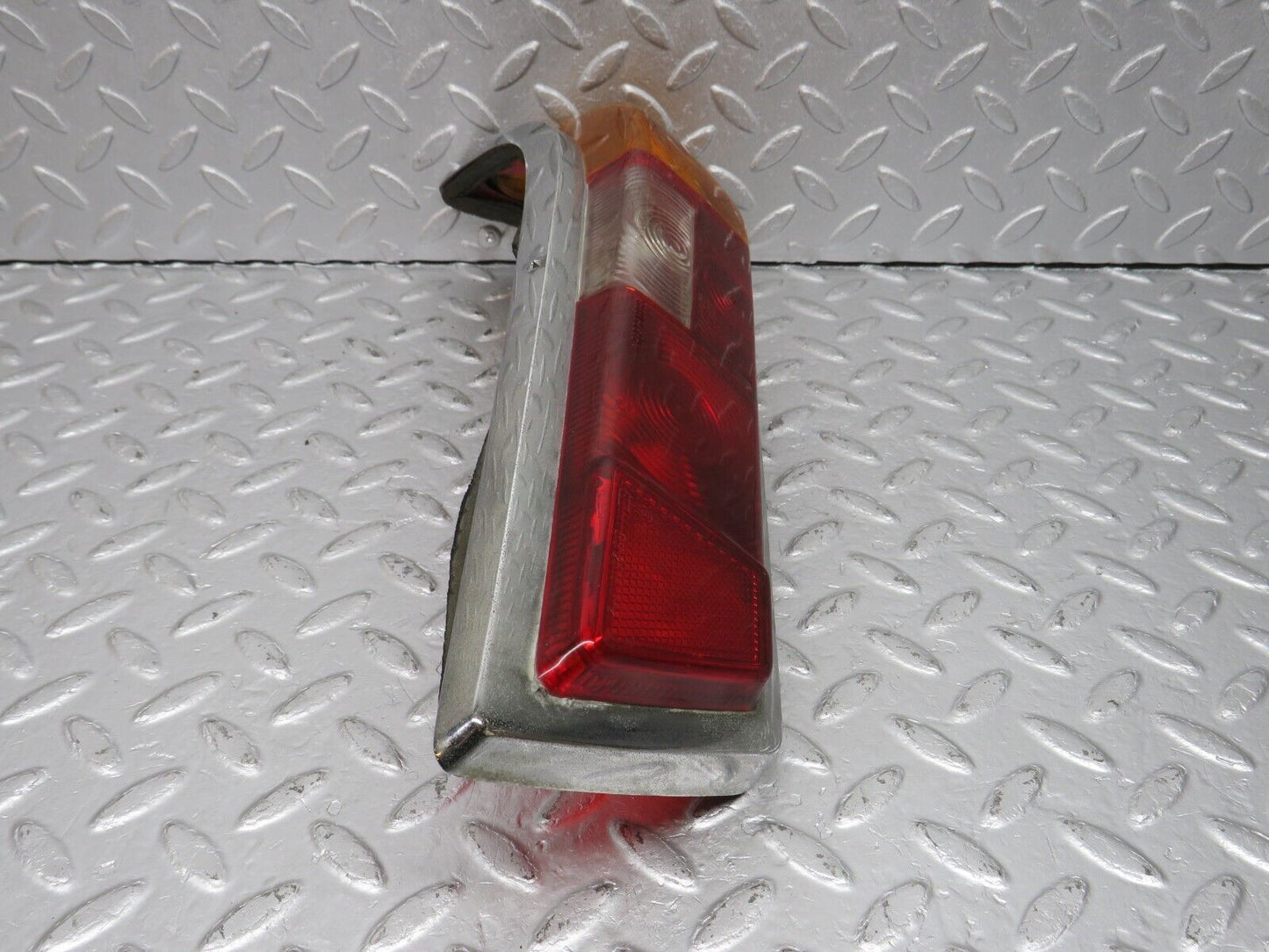 40296 Mercedes-Benz W110 230 Tail Light Lens Hella Right Side BS 2516 Gr1