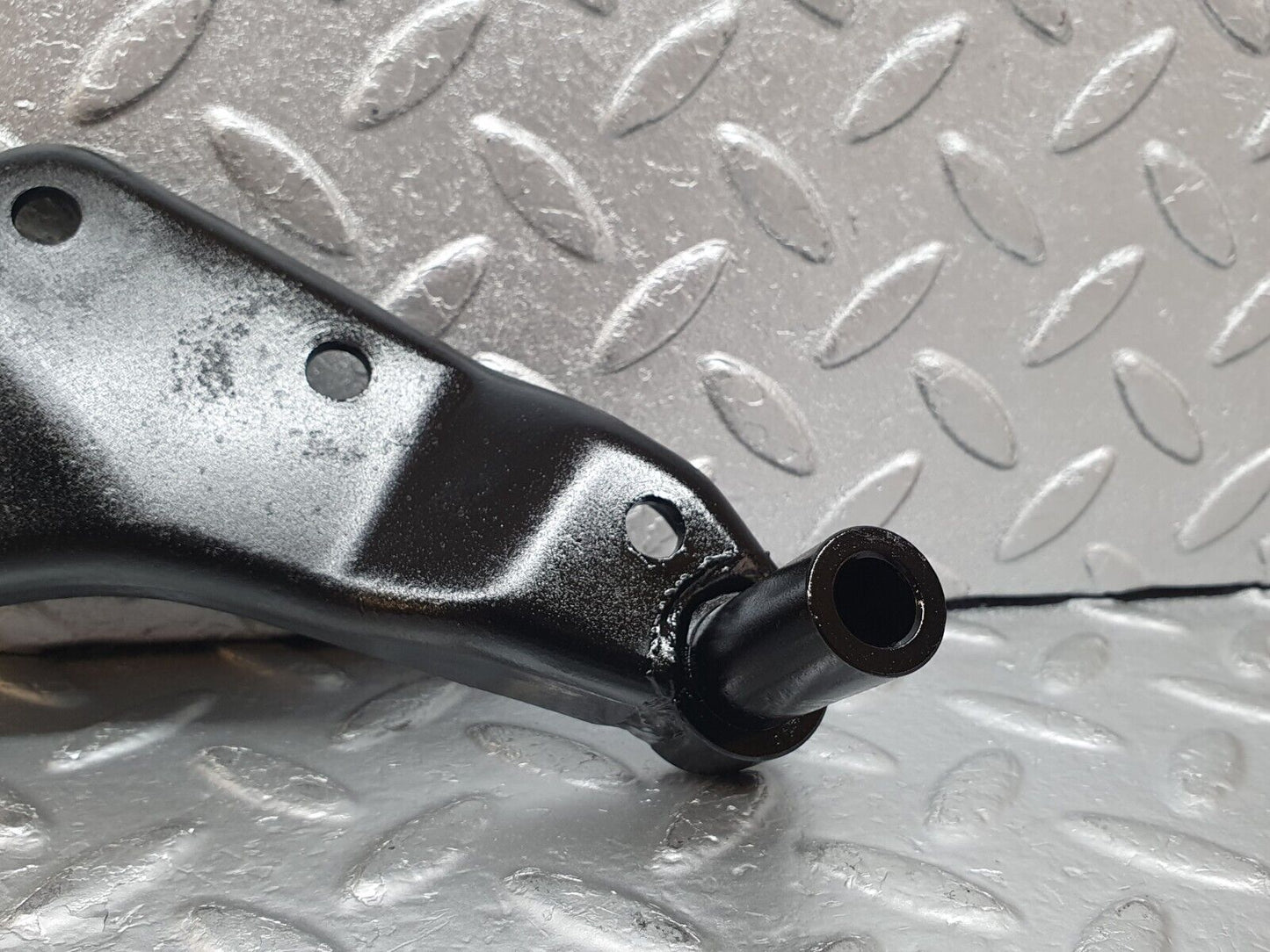44217 Mercedes-Benz C123 230CE Coupe Alternator Generator Bracket
