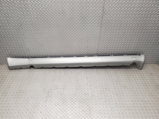 W124 Wagon side skirt left side used OEM