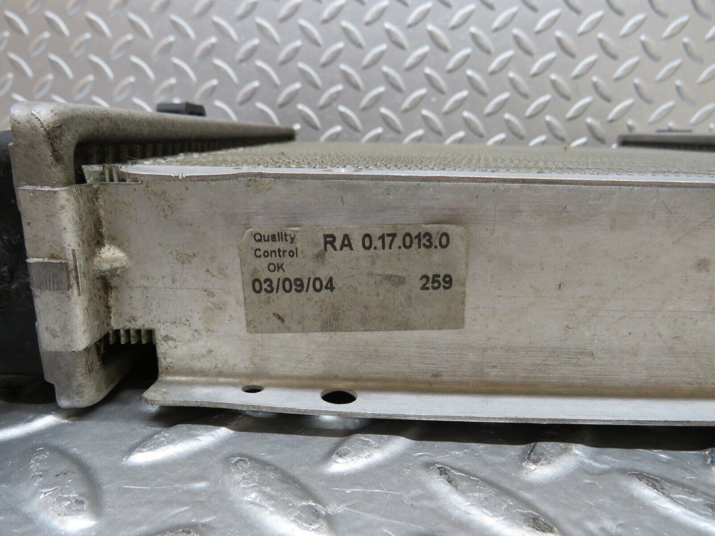 30894 Mercedes-Benz W201 190E 2.0L Engine Coolant Radiator RA 0170130