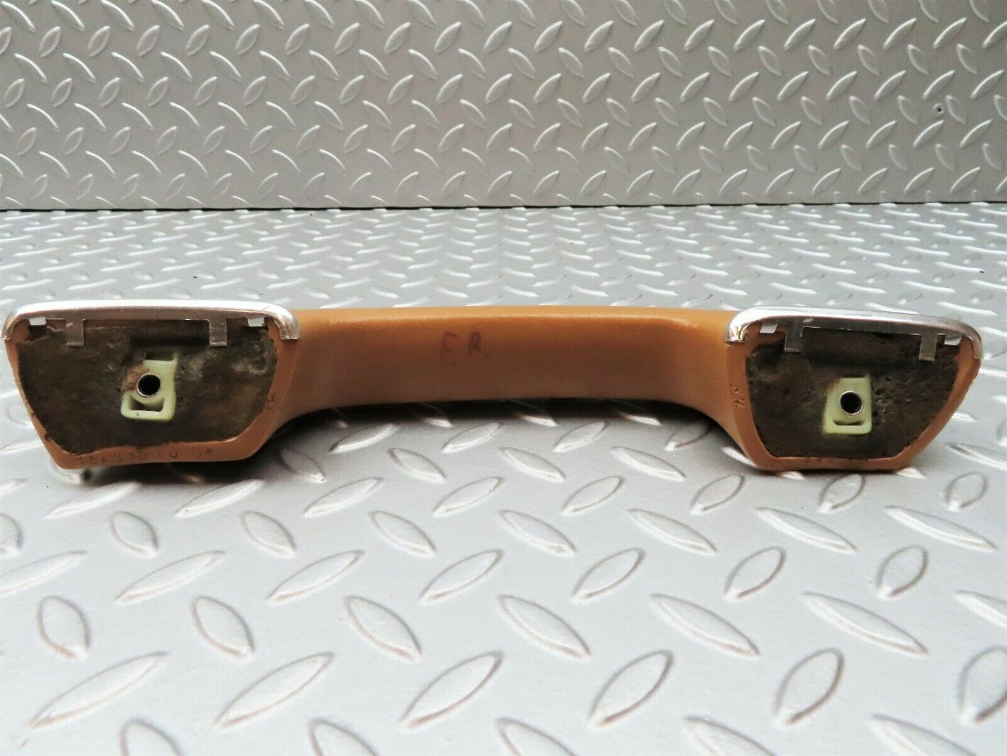 3805 Mercedes-Benz S123 200T Wagon Door Handle Front Right Palomino 1239702001