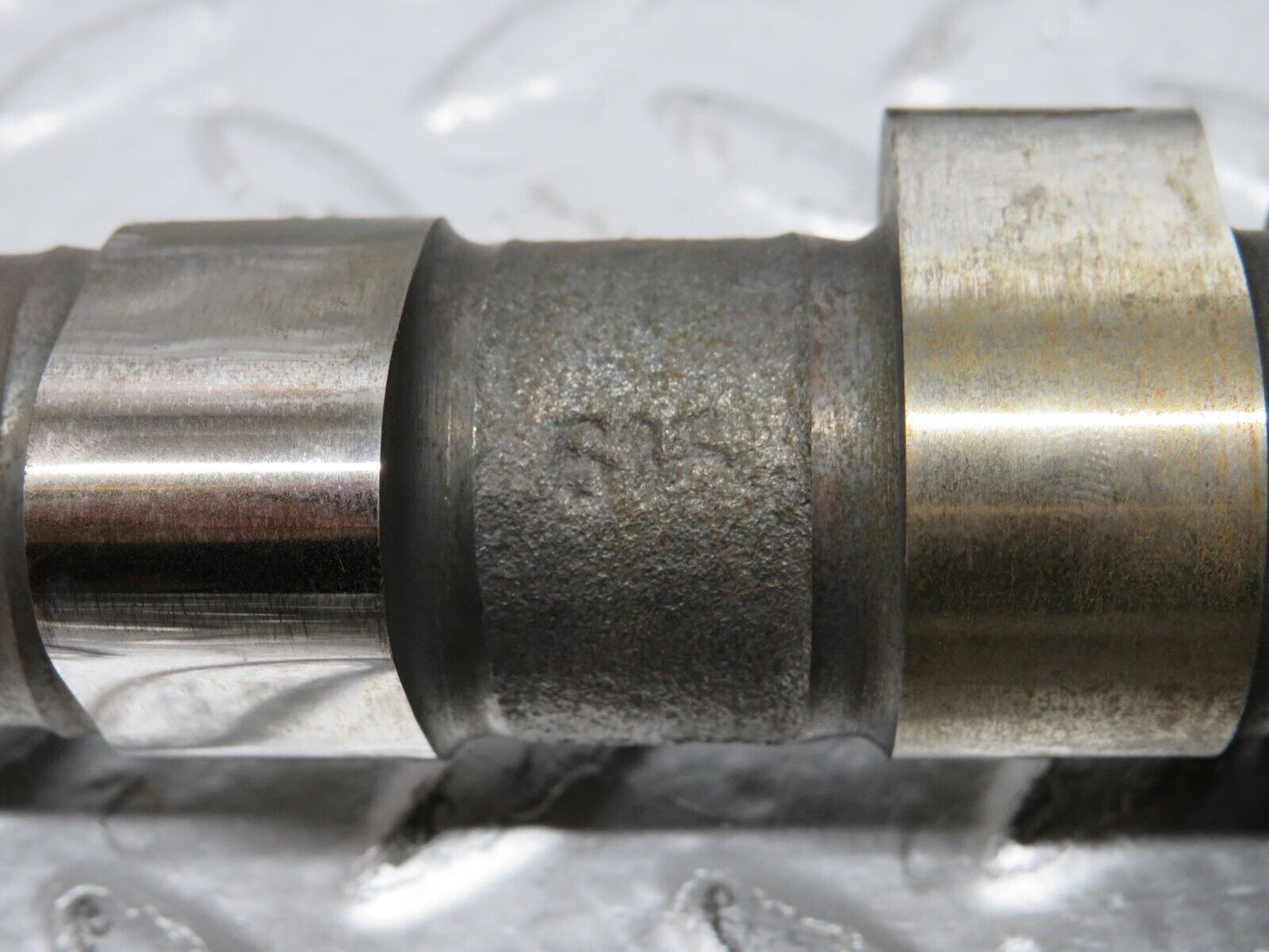 31065 Mercedes-Benz W123 200D Camshaft 6150510201