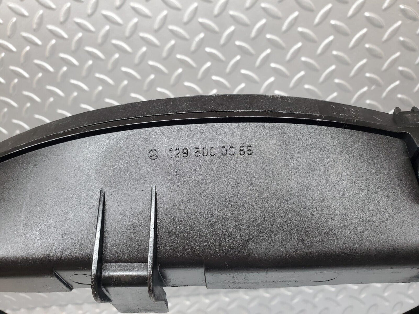 45253 Mercedes-Benz R129 300SL Coupe Radiator Fan Shroud Fan Cover 1295050155 1295000055 1295050055