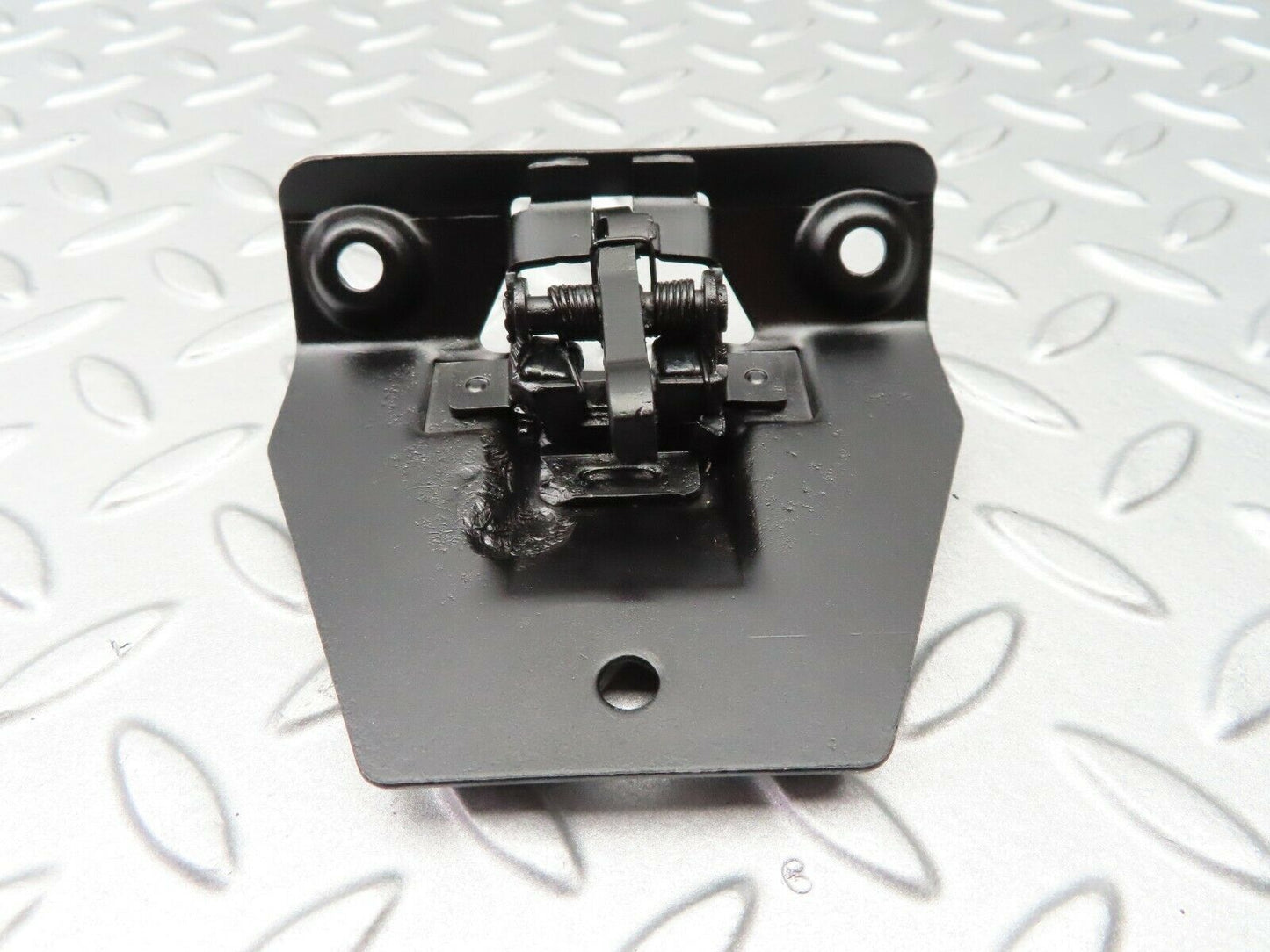 5173 Mercedes-Benz R107 350SL Coupe Trunk Boot Lock Latch 1137500285