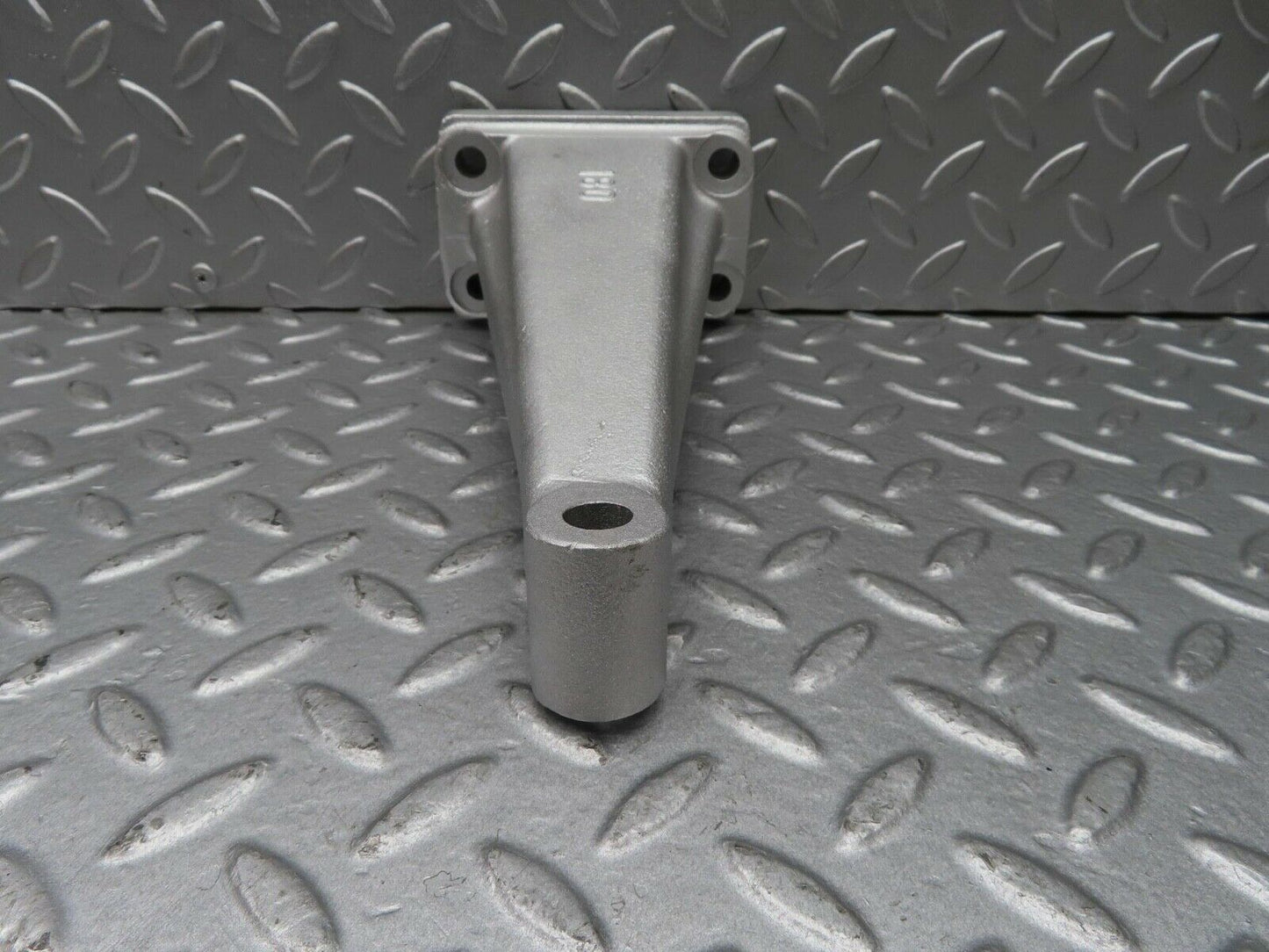 13154 Mercedes-Benz W111 220S Engine Mount Bracket Right Side 1802232504