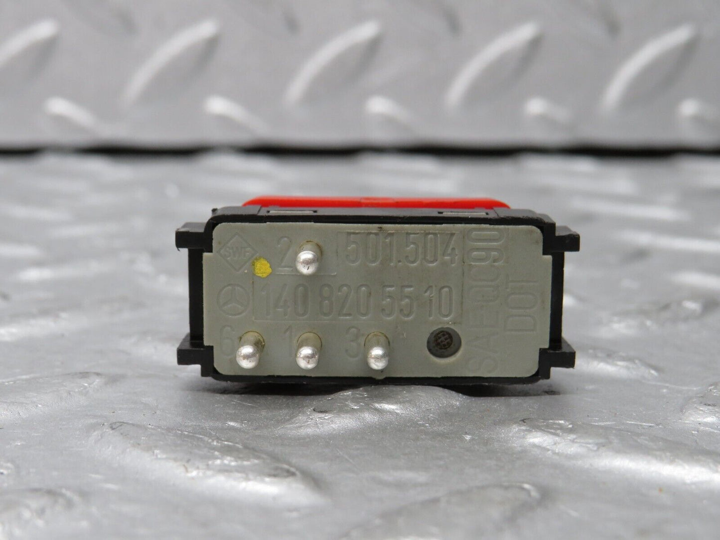 38401 Mercedes-Benz R129 280SL Coupe Hazard Light Switch 1408205510
