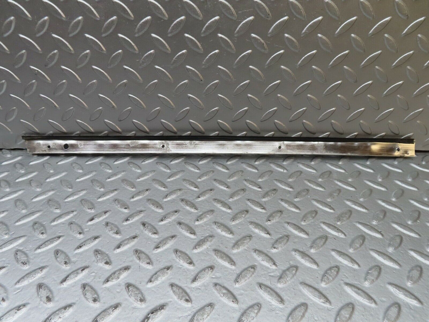20571 Mercedes-Benz R107 450SL Roof Chrome Trim Left Side