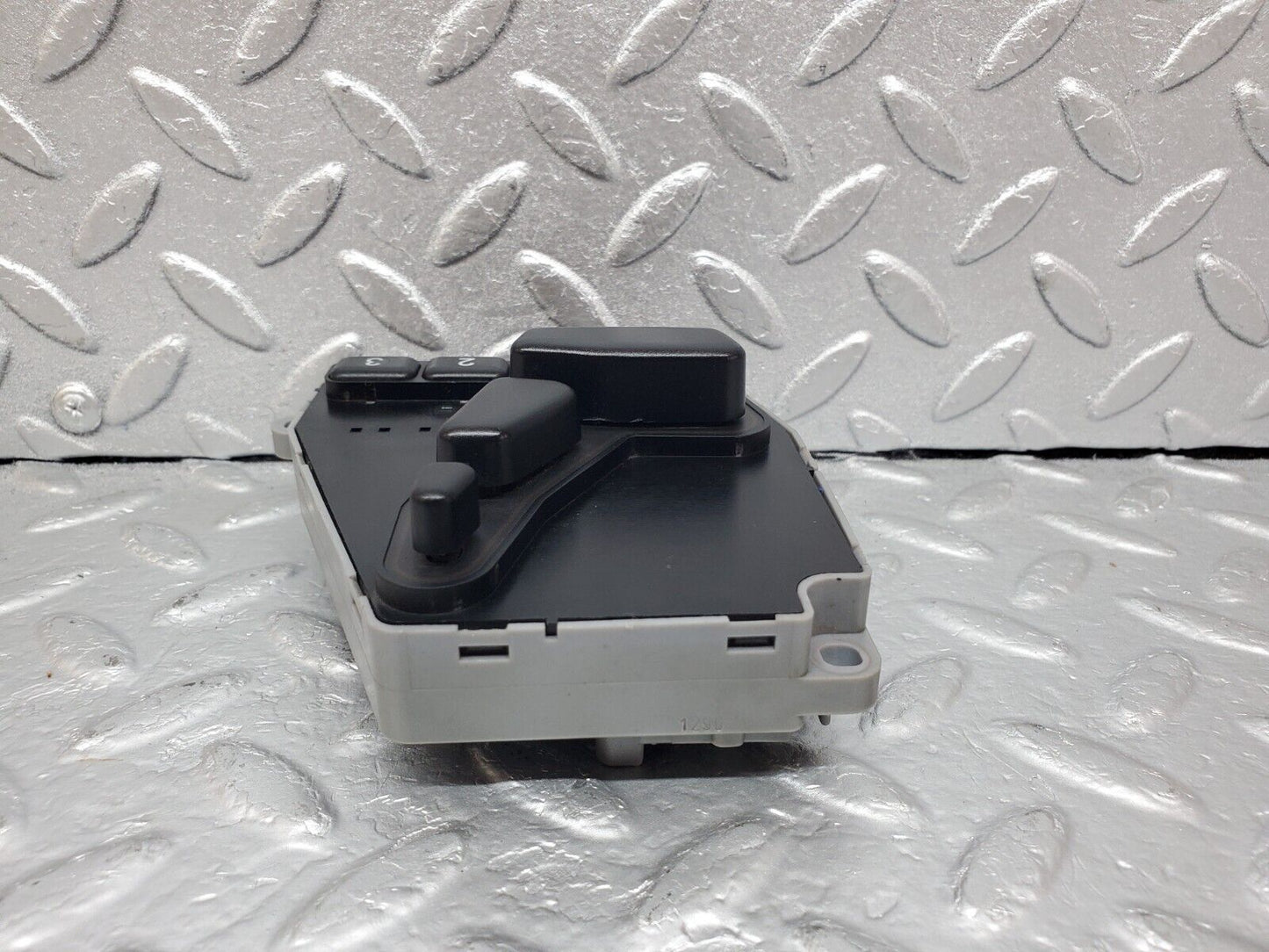 44903 Mercedes-Benz R129 300SL Coupe Front Right Seat Adjust Switch 1298202210