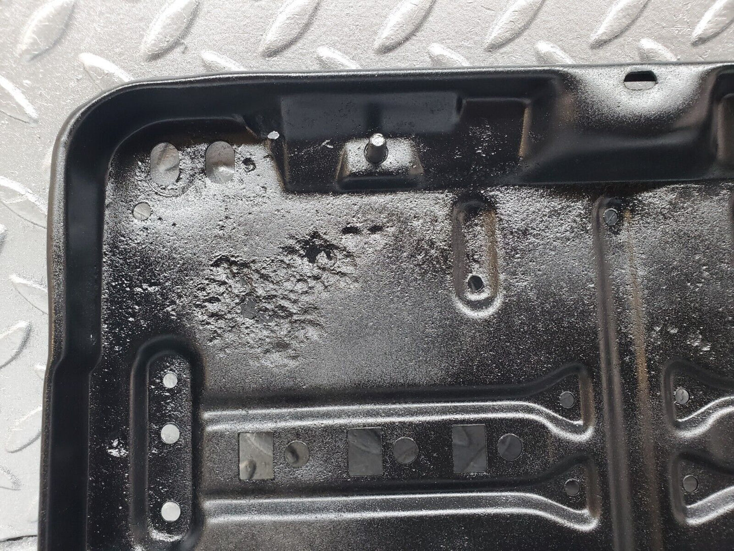 45910 Mercedes-Benz W126 420SE Battery Tray