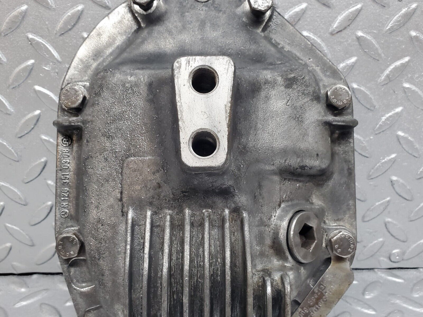 45523 Mercedes-Benz C126 380SEC Coupe Rear Differential Cover 1263510308