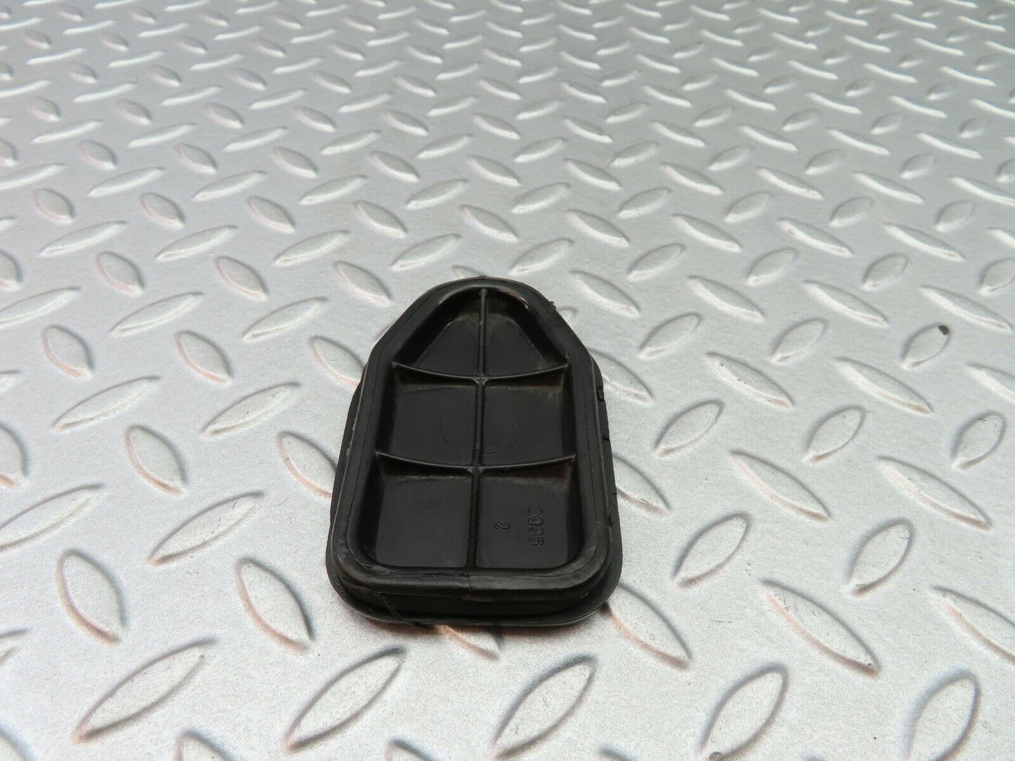 5859 Mercedes-Benz W123 200 Boot Trunk Access Cover Panel 1156930030